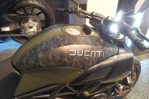 Ducati Diavel Mimetico